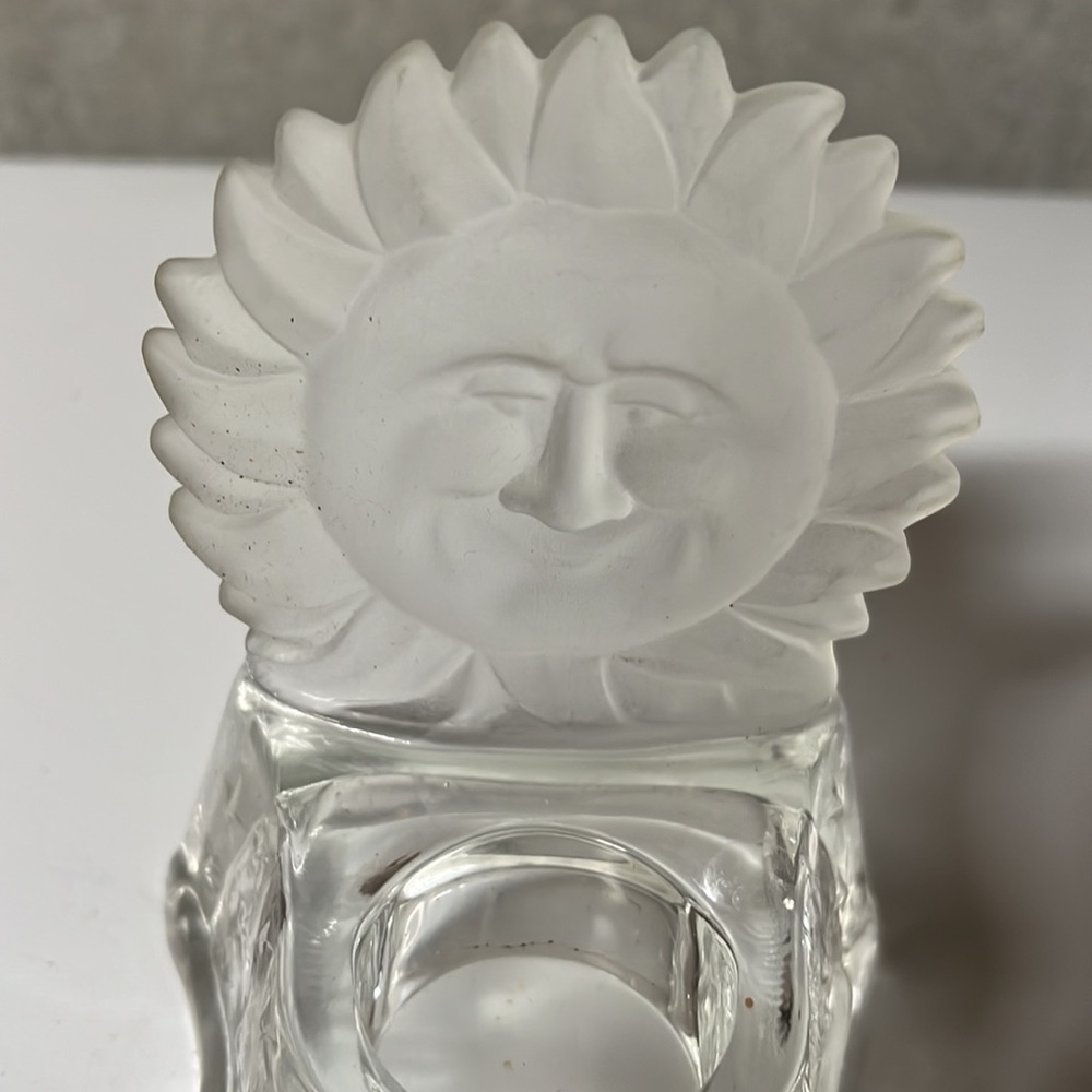 Vintage Frosted Sun Celestial Votive/Tea light Candle Holder Partylite - Picture 2 of 4
